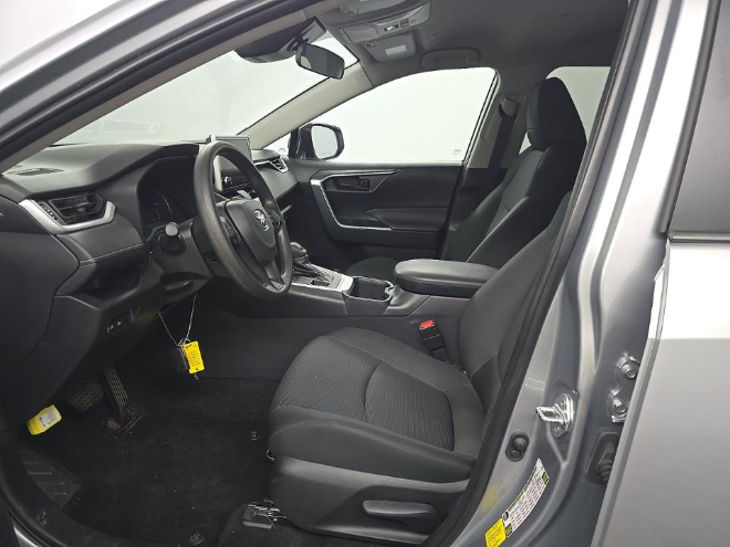 2025 Toyota RAV4 LE AWD