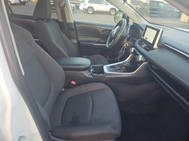 2025 Toyota RAV4 LE AWD