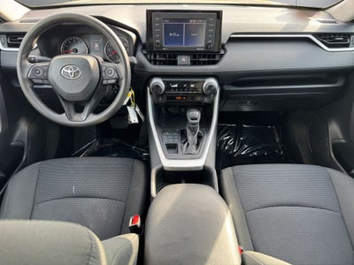 2022 Toyota RAV4 LE AWD