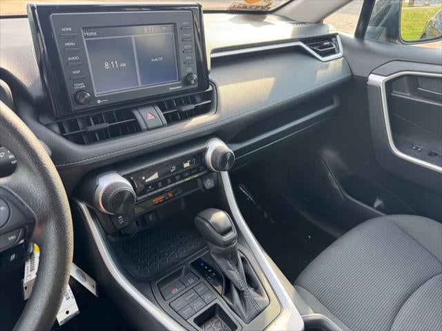 2022 Toyota RAV4 LE AWD