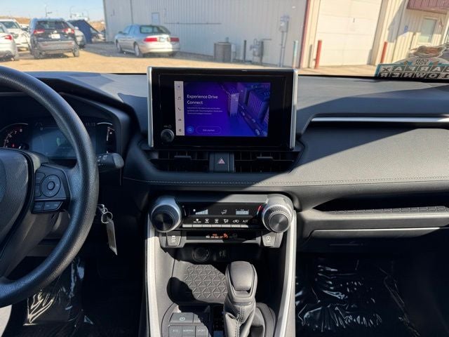 2024 Toyota RAV4 LE AWD