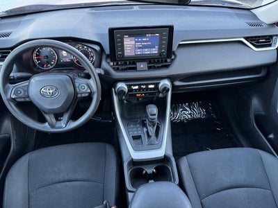 2019 Toyota RAV4 LE AWD