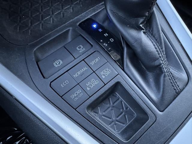 2019 Toyota RAV4 LE AWD