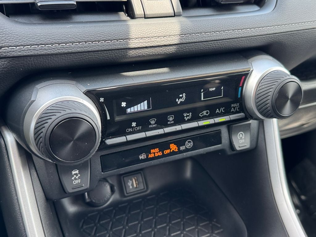 2023 Toyota RAV4 LE AWD
