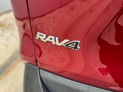 2022 Toyota RAV4 LE AWD