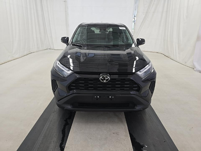2025 Toyota RAV4 LE AWD