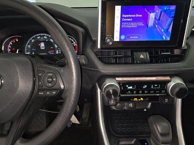 2025 Toyota RAV4 LE AWD