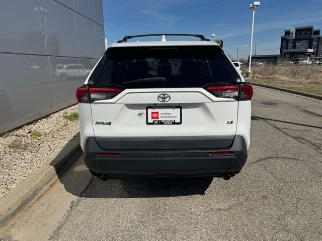 2020 Toyota RAV4 LE FWD