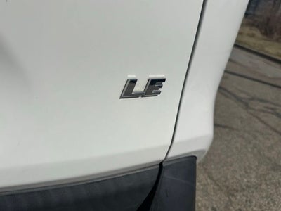 2020 Toyota RAV4 LE FWD