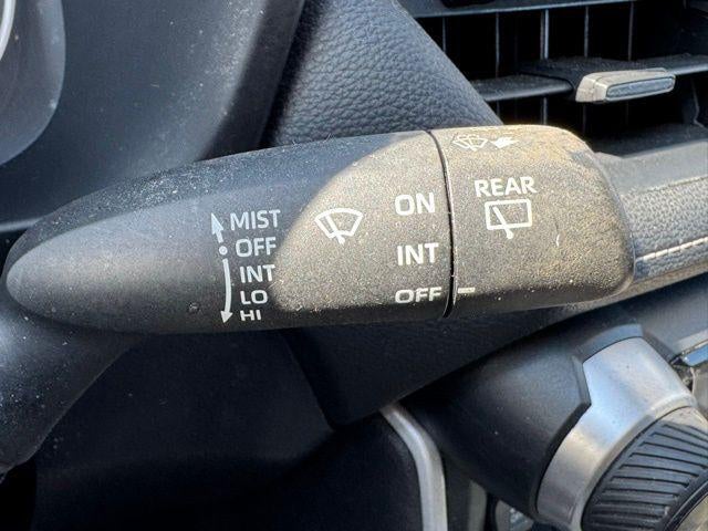 2020 Toyota RAV4 LE FWD