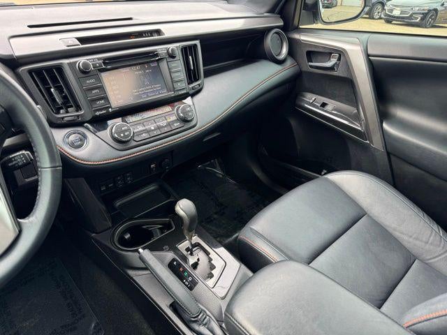 2018 Toyota RAV4 SE AWD