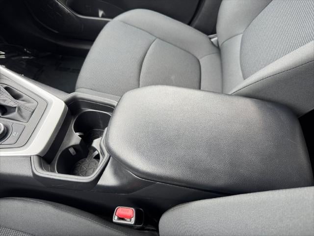 2019 Toyota RAV4 Hybrid LE AWD