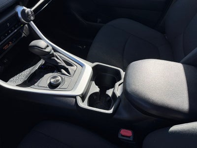 2019 Toyota RAV4 Hybrid LE AWD