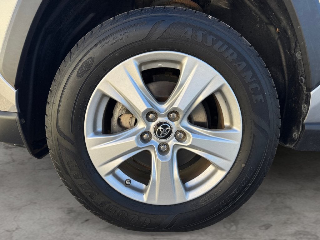 2019 Toyota RAV4 Hybrid LE AWD
