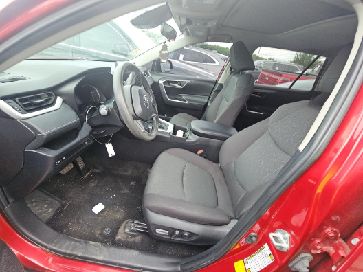 2024 Toyota RAV4 XLE AWD