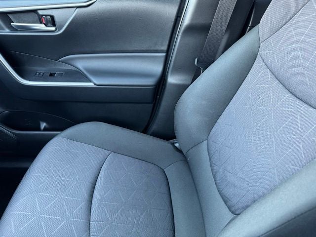 2025 Toyota RAV4 XLE AWD