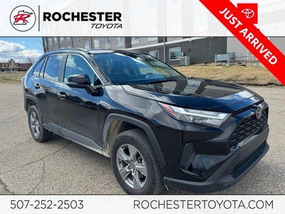 2025 Toyota RAV4 XLE AWD