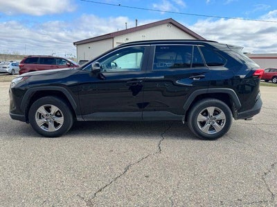 2025 Toyota RAV4 XLE AWD