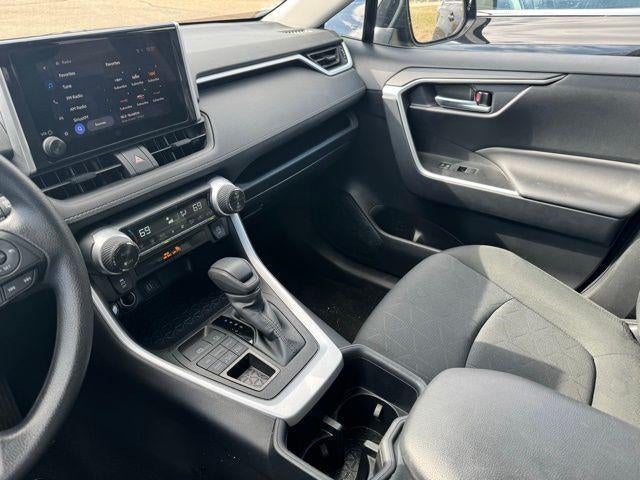 2025 Toyota RAV4 XLE AWD