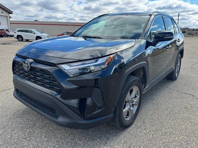 2025 Toyota RAV4 XLE AWD
