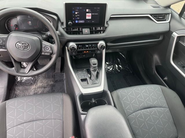 2025 Toyota RAV4 XLE AWD