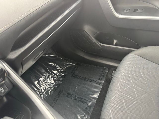 2025 Toyota RAV4 XLE AWD