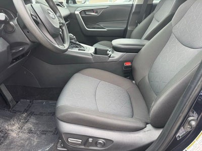 2025 Toyota RAV4 XLE AWD