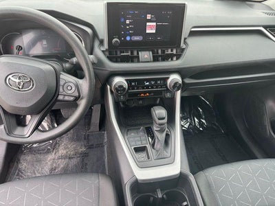 2025 Toyota RAV4 XLE AWD