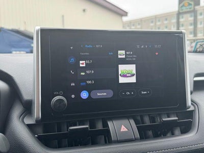 2025 Toyota RAV4 XLE AWD