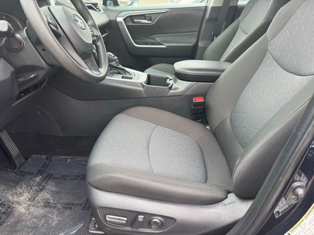 2025 Toyota RAV4 XLE AWD