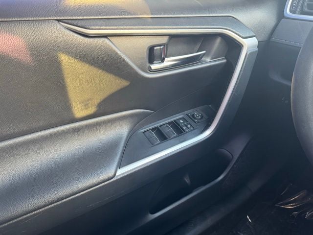 2022 Toyota RAV4 XLE AWD