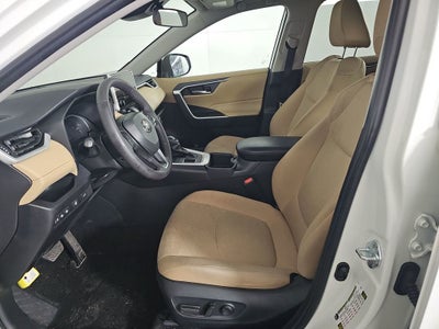 2025 Toyota RAV4 XLE AWD