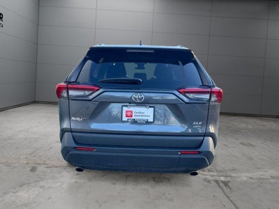 2021 Toyota RAV4 XLE AWD