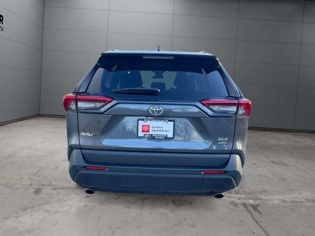 2021 Toyota RAV4 XLE AWD