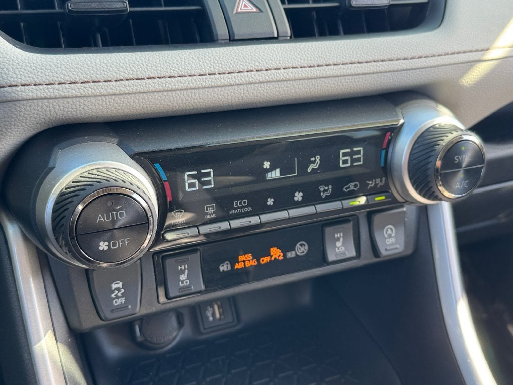 2024 Toyota RAV4 XLE AWD