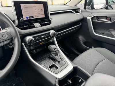 2025 Toyota RAV4 XLE AWD