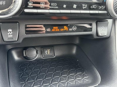 2025 Toyota RAV4 XLE AWD