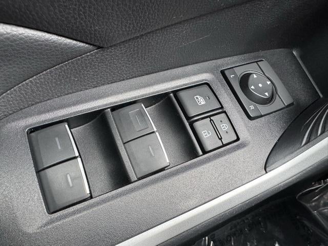 2025 Toyota RAV4 XLE AWD