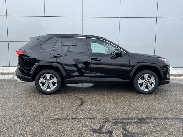 2025 Toyota RAV4 XLE AWD