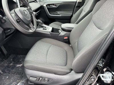 2025 Toyota RAV4 XLE AWD