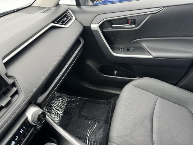 2025 Toyota RAV4 XLE AWD