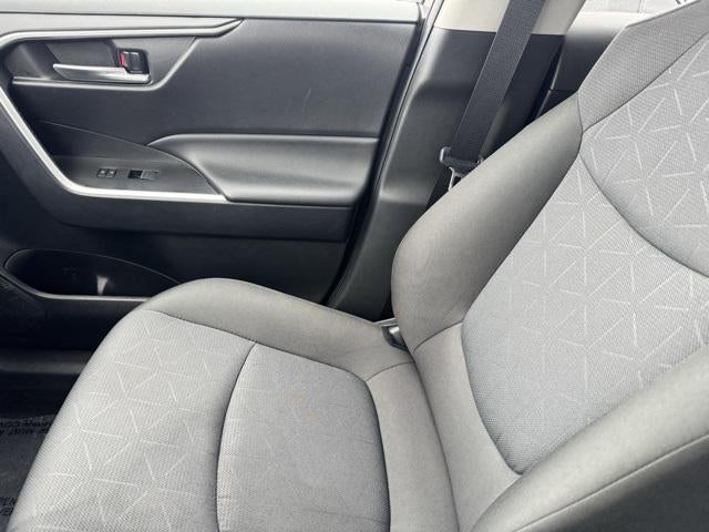 2025 Toyota RAV4 XLE AWD