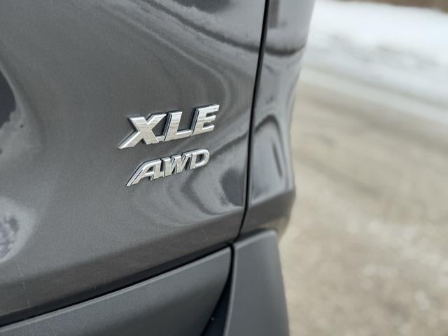 2025 Toyota RAV4 XLE AWD