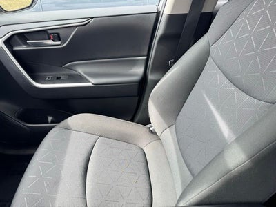 2025 Toyota RAV4 XLE AWD