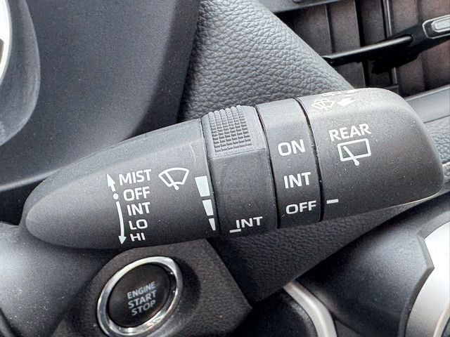 2025 Toyota RAV4 XLE AWD