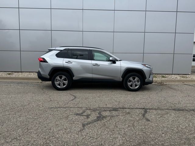 2025 Toyota RAV4 XLE AWD