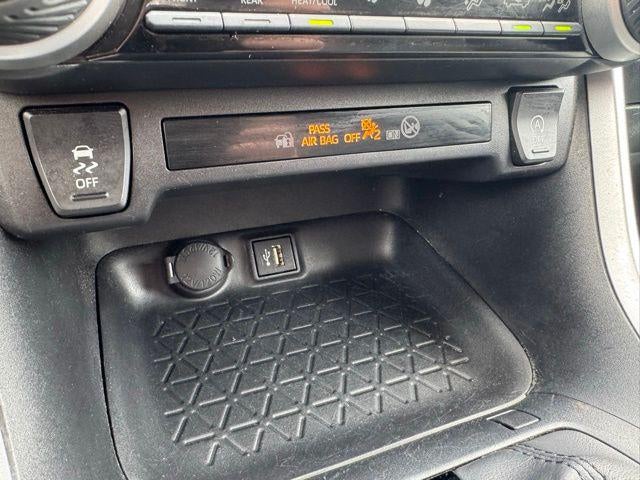 2025 Toyota RAV4 XLE AWD