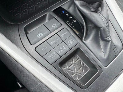 2025 Toyota RAV4 XLE AWD