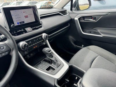 2025 Toyota RAV4 XLE AWD