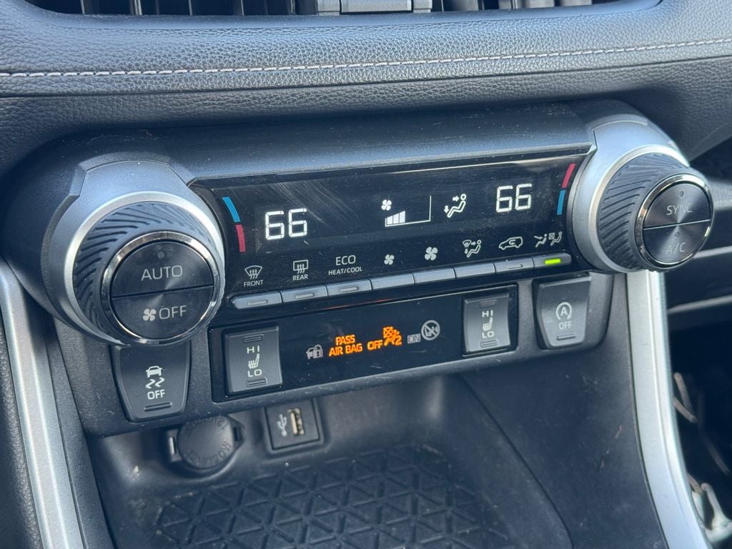 2023 Toyota RAV4 XLE AWD